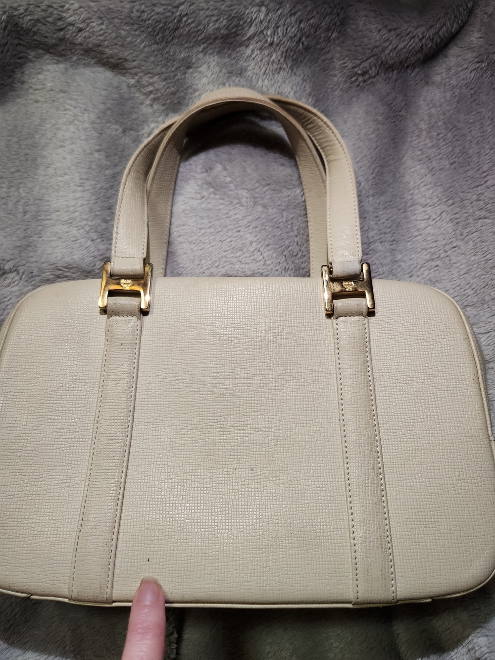 MCM White Saffiano Leather Tote Bag with Gold Hardware, EUC - Picture 2 of 12